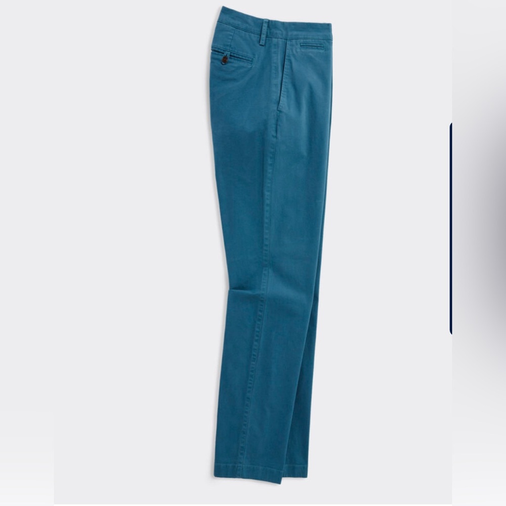 NWT Vineyard Vines Classic Chinos
